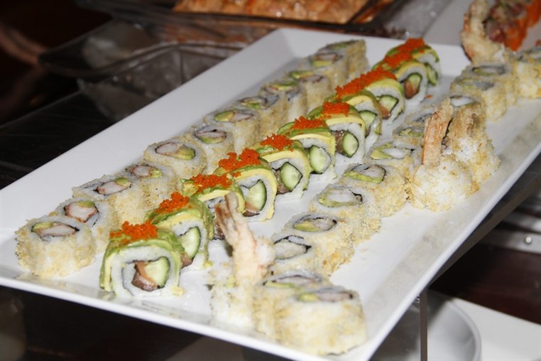 Sushi Night at Wok Wok 